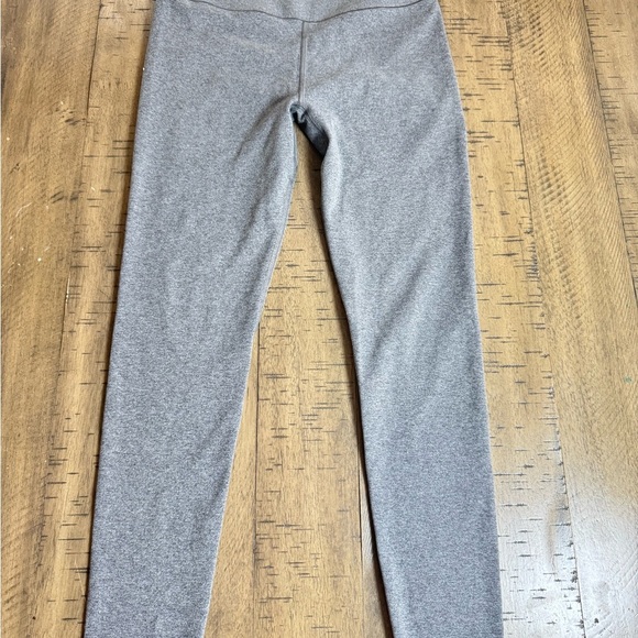 Uniqlo Gray Leggings High Waist Stretch NWOT - Picture 4 of 8